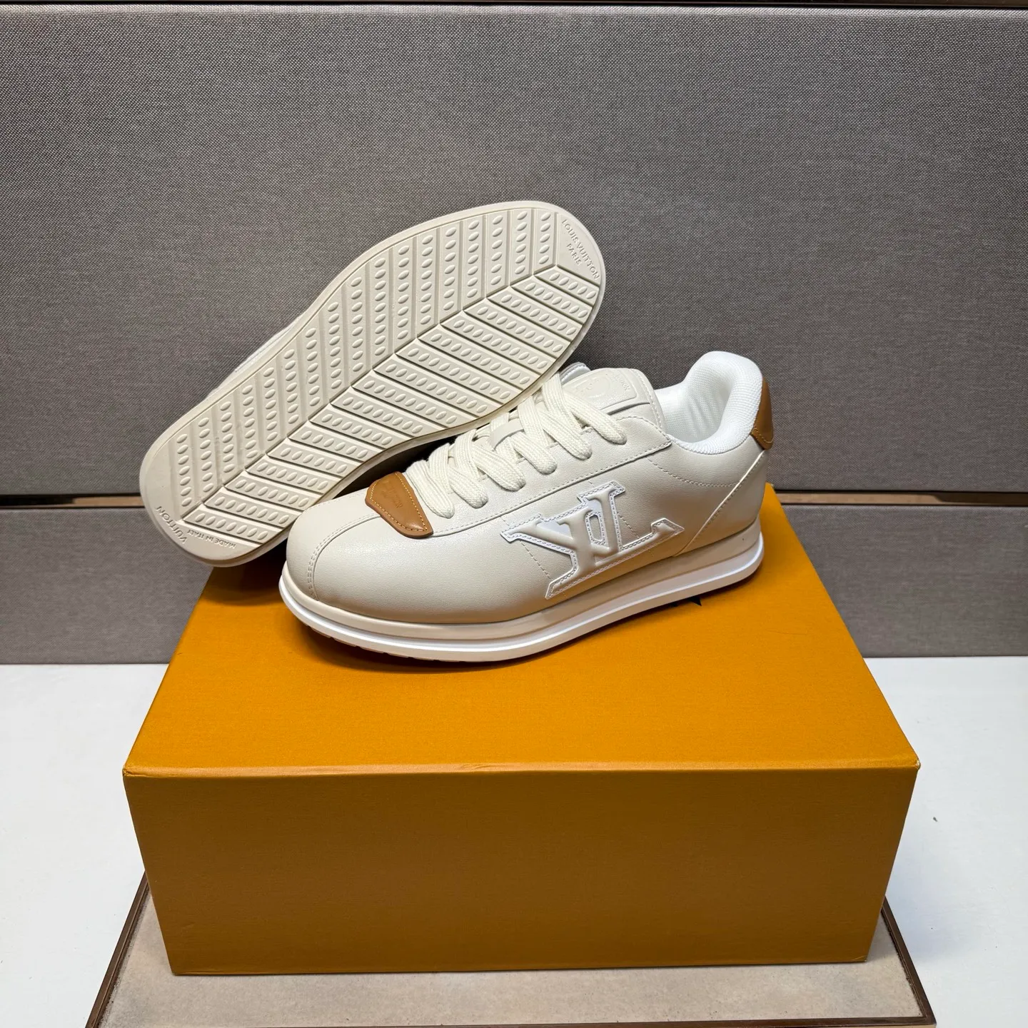 Men's men's shoes 💰pp560 [LV～] Men's casual shoes 2025z cabinet sales simultaneously 🔶Size: 38-44 #️⃣ 🔷6 colors🔜The upper is made of multi-material splicing➕Mesh lining, comfortable and breathable, sole: original comfortable and wear-resistant outsole, ⚠️real thing📱photographed🎬real thing is better📢📢📢